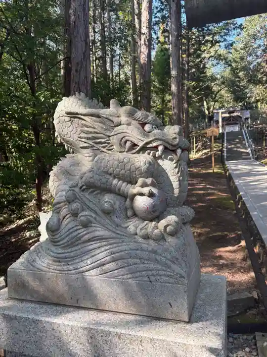 眞名井神社(籠神社奥宮)の{uncategorized: "未分類", other: "その他", undefined: "問題あり", building: "その他建物", grave: "お墓", sacred_gate: "鳥居", guardian: "狛犬", statue: "像", buddha: "仏像", history: "歴史", nature: "自然", garden: "庭園", animal: "動物", pagoda: "塔", temizu: "手水舎", mountain_gate: "山門・神門", sanctuary: "本殿・本堂", subordinate: "末社・摂社", art: "芸術", scenery: "景色", jizo: "地蔵", ema: "絵馬", goshuin: "御朱印", omikuji: "おみくじ", items: "授与品その他", amulet: "お守り", goshuincho: "御朱印帳", eats: "食事", festival: "お祭り", votive_dance: "神楽", shichigosan: "七五三参", wedding: "結婚式", experience: "体験その他", initially: "初詣", around: "周辺", anti_infection: "感染症対策"}