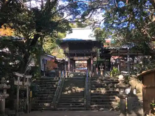 志賀海神社の山門・神門