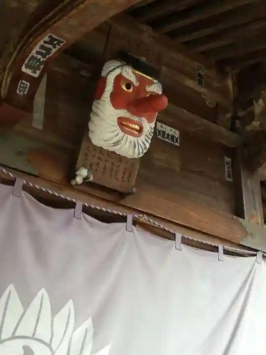 加波山三枝祇神社本宮のその他建物