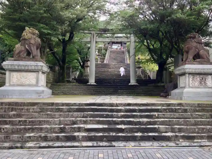 鎮西大社諏訪神社(長崎県)