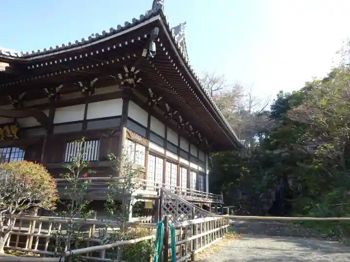 妙蓮寺の本殿・本堂