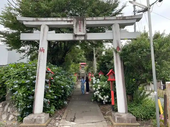 平出雷電神社の鳥居