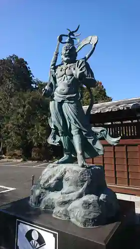 弘願寺の像