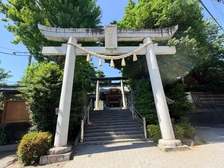 鳩ヶ谷氷川神社の{uncategorized: "未分類", other: "その他", undefined: "問題あり", building: "その他建物", grave: "お墓", sacred_gate: "鳥居", guardian: "狛犬", statue: "像", buddha: "仏像", history: "歴史", nature: "自然", garden: "庭園", animal: "動物", pagoda: "塔", temizu: "手水舎", mountain_gate: "山門・神門", sanctuary: "本殿・本堂", subordinate: "末社・摂社", art: "芸術", scenery: "景色", jizo: "地蔵", ema: "絵馬", goshuin: "御朱印", omikuji: "おみくじ", items: "授与品その他", amulet: "お守り", goshuincho: "御朱印帳", eats: "食事", festival: "お祭り", votive_dance: "神楽", shichigosan: "七五三参", wedding: "結婚式", experience: "体験その他", initially: "初詣", around: "周辺", anti_infection: "感染症対策"}