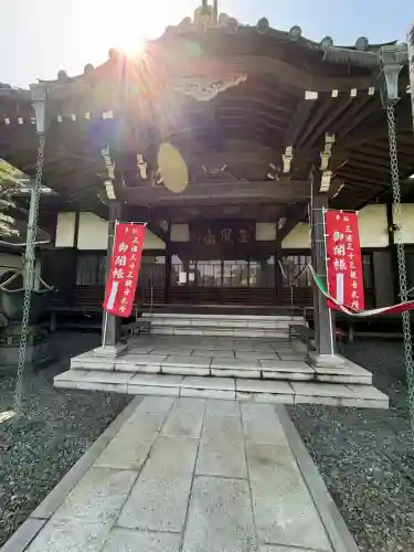 景徳寺の{uncategorized: "未分類", other: "その他", undefined: "問題あり", building: "その他建物", grave: "お墓", sacred_gate: "鳥居", guardian: "狛犬", statue: "像", buddha: "仏像", history: "歴史", nature: "自然", garden: "庭園", animal: "動物", pagoda: "塔", temizu: "手水舎", mountain_gate: "山門・神門", sanctuary: "本殿・本堂", subordinate: "末社・摂社", art: "芸術", scenery: "景色", jizo: "地蔵", ema: "絵馬", goshuin: "御朱印", omikuji: "おみくじ", items: "授与品その他", amulet: "お守り", goshuincho: "御朱印帳", eats: "食事", festival: "お祭り", votive_dance: "神楽", shichigosan: "七五三参", wedding: "結婚式", experience: "体験その他", initially: "初詣", around: "周辺", anti_infection: "感染症対策"}