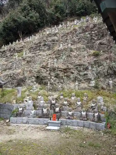 尾張高野山宗　総本山　岩屋寺の地蔵