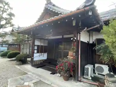 清久寺の{uncategorized: "未分類", other: "その他", undefined: "問題あり", building: "その他建物", grave: "お墓", sacred_gate: "鳥居", guardian: "狛犬", statue: "像", buddha: "仏像", history: "歴史", nature: "自然", garden: "庭園", animal: "動物", pagoda: "塔", temizu: "手水舎", mountain_gate: "山門・神門", sanctuary: "本殿・本堂", subordinate: "末社・摂社", art: "芸術", scenery: "景色", jizo: "地蔵", ema: "絵馬", goshuin: "御朱印", omikuji: "おみくじ", items: "授与品その他", amulet: "お守り", goshuincho: "御朱印帳", eats: "食事", festival: "お祭り", votive_dance: "神楽", shichigosan: "七五三参", wedding: "結婚式", experience: "体験その他", initially: "初詣", around: "周辺", anti_infection: "感染症対策"}