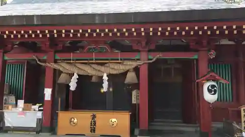 生島足島神社の本殿