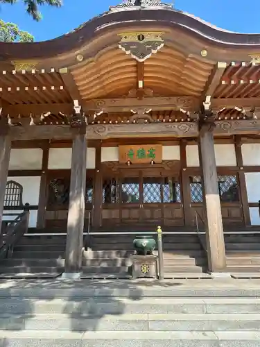 高徳寺の本殿・本堂