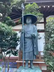 覺願寺の像