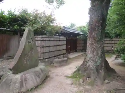 諏訪神社の建物その他