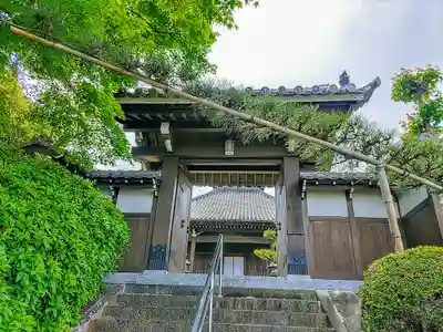 東光寺の山門・神門