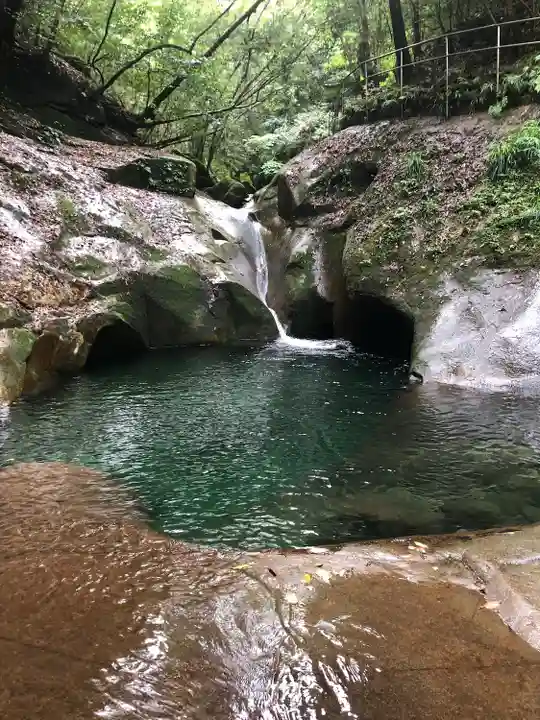 龍鎮神社(奈良県)