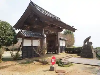 一畑薬師の山門・神門