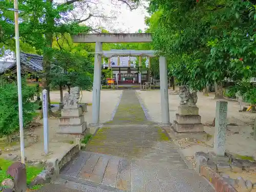 高牟神社（瀬古）の鳥居