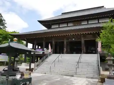 高蔵寺の本殿・本堂