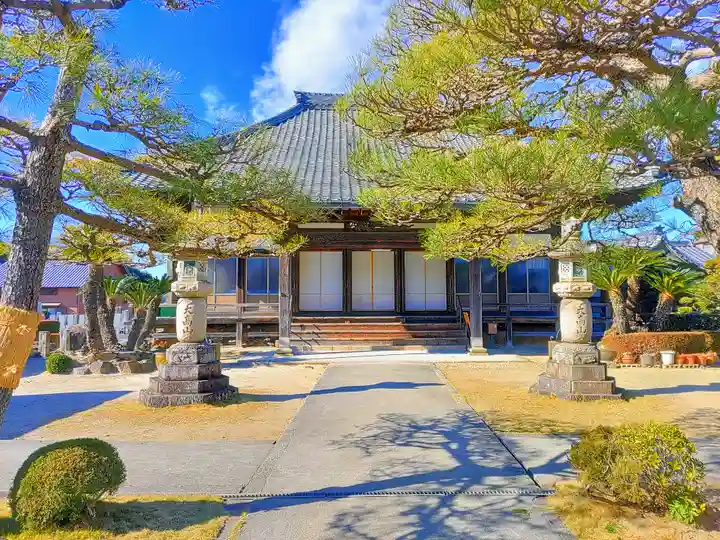 貞印寺の本殿・本堂