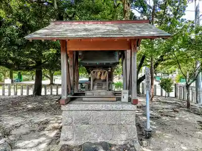 神明社の末社・摂社