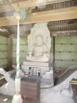 満願寺の像