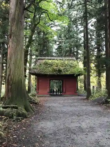 戸隠神社奥社の山門・神門