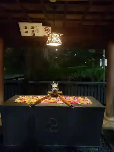 熊野神社の手水舎