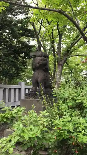 彌彦神社　(伊夜日子神社)の狛犬