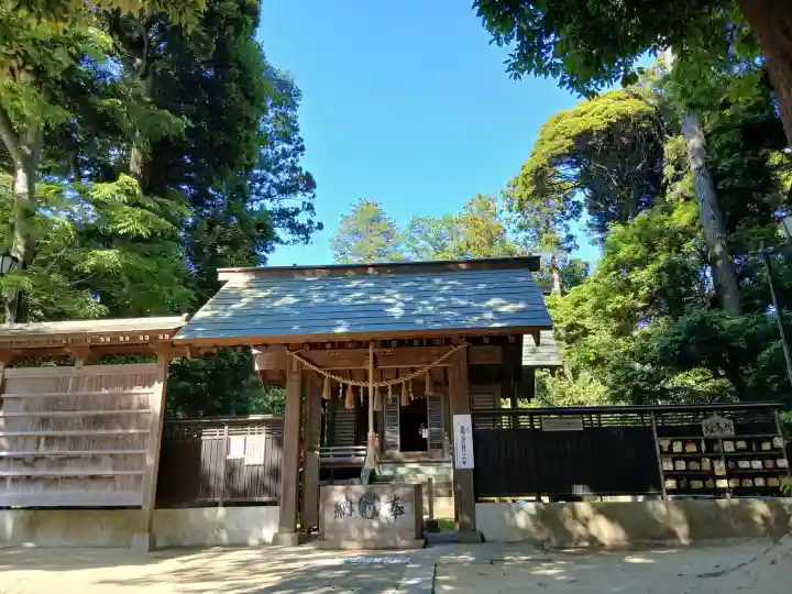 八王子神社の{uncategorized: "未分類", other: "その他", undefined: "問題あり", building: "その他建物", grave: "お墓", sacred_gate: "鳥居", guardian: "狛犬", statue: "像", buddha: "仏像", history: "歴史", nature: "自然", garden: "庭園", animal: "動物", pagoda: "塔", temizu: "手水舎", mountain_gate: "山門・神門", sanctuary: "本殿・本堂", subordinate: "末社・摂社", art: "芸術", scenery: "景色", jizo: "地蔵", ema: "絵馬", goshuin: "御朱印", omikuji: "おみくじ", items: "授与品その他", amulet: "お守り", goshuincho: "御朱印帳", eats: "食事", festival: "お祭り", votive_dance: "神楽", shichigosan: "七五三参", wedding: "結婚式", experience: "体験その他", initially: "初詣", around: "周辺", anti_infection: "感染症対策"}