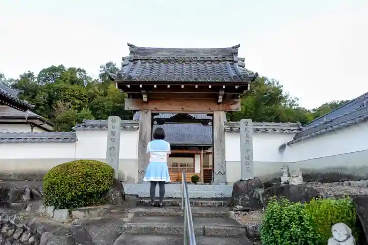 千手院の山門・神門