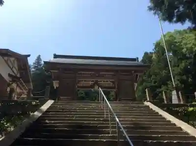 金屋子神社の山門・神門