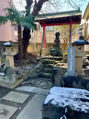 專念寺の{uncategorized: "未分類", other: "その他", undefined: "問題あり", building: "その他建物", grave: "お墓", sacred_gate: "鳥居", guardian: "狛犬", statue: "像", buddha: "仏像", history: "歴史", nature: "自然", garden: "庭園", animal: "動物", pagoda: "塔", temizu: "手水舎", mountain_gate: "山門・神門", sanctuary: "本殿・本堂", subordinate: "末社・摂社", art: "芸術", scenery: "景色", jizo: "地蔵", ema: "絵馬", goshuin: "御朱印", omikuji: "おみくじ", items: "授与品その他", amulet: "お守り", goshuincho: "御朱印帳", eats: "食事", festival: "お祭り", votive_dance: "神楽", shichigosan: "七五三参", wedding: "結婚式", experience: "体験その他", initially: "初詣", around: "周辺", anti_infection: "感染症対策"}