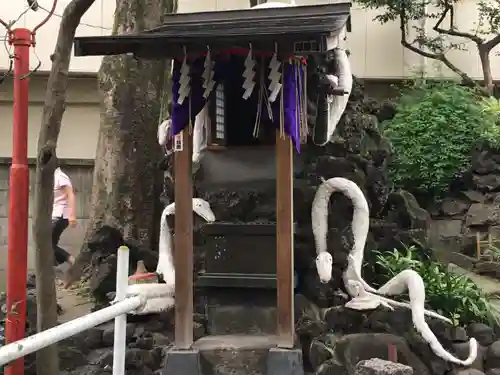 蛇窪神社の末社・摂社
