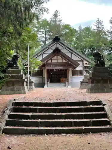 京極八幡神社の本殿・本堂