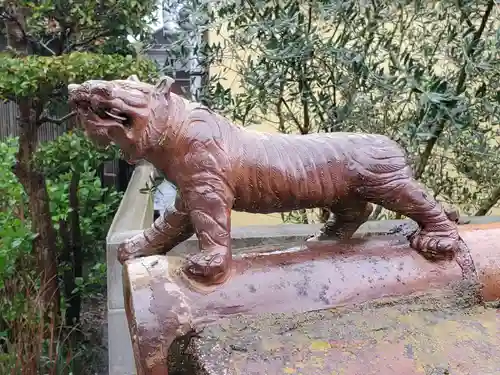 天津神社の建物その他