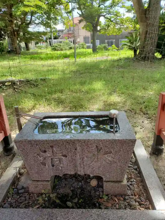 白王稲荷神社の手水舎