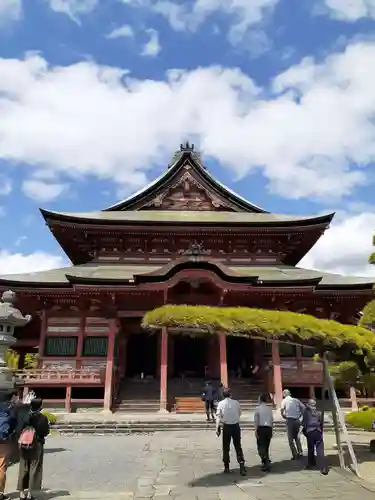 甲斐善光寺の本殿