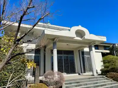 称名寺の{uncategorized: "未分類", other: "その他", undefined: "問題あり", building: "その他建物", grave: "お墓", sacred_gate: "鳥居", guardian: "狛犬", statue: "像", buddha: "仏像", history: "歴史", nature: "自然", garden: "庭園", animal: "動物", pagoda: "塔", temizu: "手水舎", mountain_gate: "山門・神門", sanctuary: "本殿・本堂", subordinate: "末社・摂社", art: "芸術", scenery: "景色", jizo: "地蔵", ema: "絵馬", goshuin: "御朱印", omikuji: "おみくじ", items: "授与品その他", amulet: "お守り", goshuincho: "御朱印帳", eats: "食事", festival: "お祭り", votive_dance: "神楽", shichigosan: "七五三参", wedding: "結婚式", experience: "体験その他", initially: "初詣", around: "周辺", anti_infection: "感染症対策"}