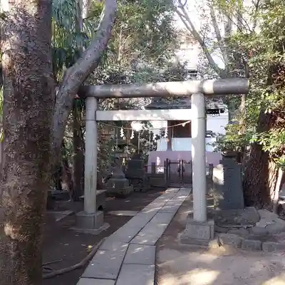 小岩神社の鳥居