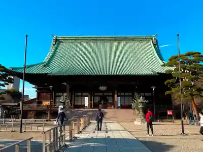 護国寺の本殿・本堂