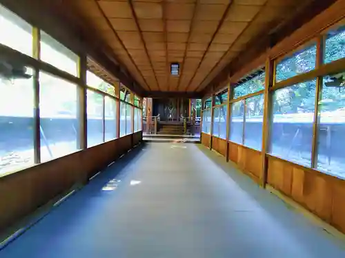 虫鹿神社（前原）の本殿・本堂