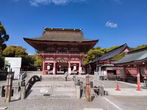 津島神社の山門・神門