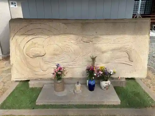 宣隆寺の{uncategorized: "未分類", other: "その他", undefined: "問題あり", building: "その他建物", grave: "お墓", sacred_gate: "鳥居", guardian: "狛犬", statue: "像", buddha: "仏像", history: "歴史", nature: "自然", garden: "庭園", animal: "動物", pagoda: "塔", temizu: "手水舎", mountain_gate: "山門・神門", sanctuary: "本殿・本堂", subordinate: "末社・摂社", art: "芸術", scenery: "景色", jizo: "地蔵", ema: "絵馬", goshuin: "御朱印", omikuji: "おみくじ", items: "授与品その他", amulet: "お守り", goshuincho: "御朱印帳", eats: "食事", festival: "お祭り", votive_dance: "神楽", shichigosan: "七五三参", wedding: "結婚式", experience: "体験その他", initially: "初詣", around: "周辺", anti_infection: "感染症対策"}