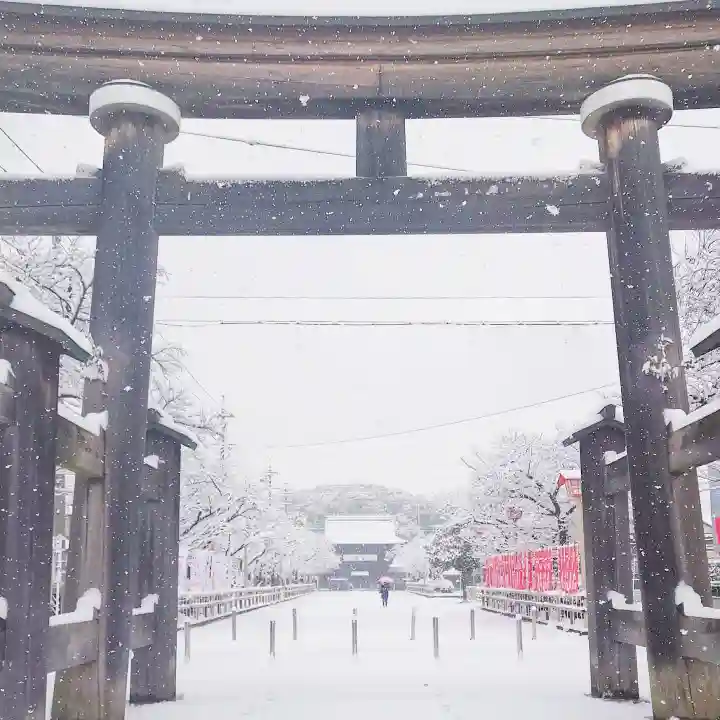 尾張大國霊神社(国府宮)の鳥居