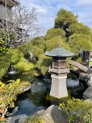 眞隆寺の{uncategorized: "未分類", other: "その他", undefined: "問題あり", building: "その他建物", grave: "お墓", sacred_gate: "鳥居", guardian: "狛犬", statue: "像", buddha: "仏像", history: "歴史", nature: "自然", garden: "庭園", animal: "動物", pagoda: "塔", temizu: "手水舎", mountain_gate: "山門・神門", sanctuary: "本殿・本堂", subordinate: "末社・摂社", art: "芸術", scenery: "景色", jizo: "地蔵", ema: "絵馬", goshuin: "御朱印", omikuji: "おみくじ", items: "授与品その他", amulet: "お守り", goshuincho: "御朱印帳", eats: "食事", festival: "お祭り", votive_dance: "神楽", shichigosan: "七五三参", wedding: "結婚式", experience: "体験その他", initially: "初詣", around: "周辺", anti_infection: "感染症対策"}