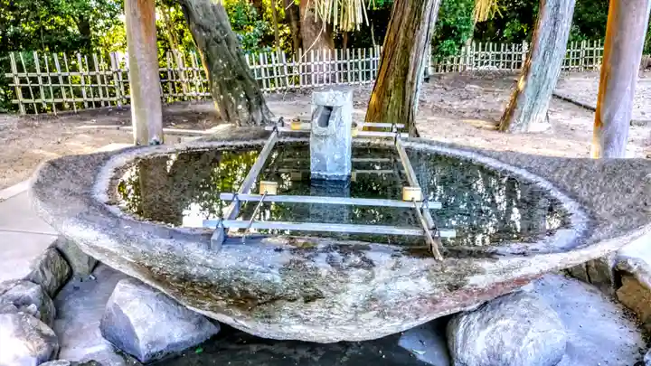 稲前神社の手水舎