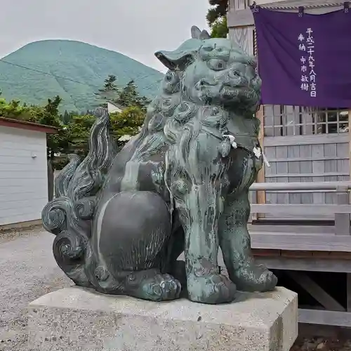 椴法華八幡神社の狛犬