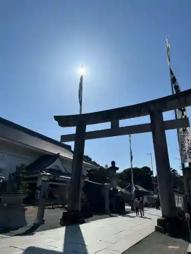 豊川稲荷の{uncategorized: "未分類", other: "その他", undefined: "問題あり", building: "その他建物", grave: "お墓", sacred_gate: "鳥居", guardian: "狛犬", statue: "像", buddha: "仏像", history: "歴史", nature: "自然", garden: "庭園", animal: "動物", pagoda: "塔", temizu: "手水舎", mountain_gate: "山門・神門", sanctuary: "本殿・本堂", subordinate: "末社・摂社", art: "芸術", scenery: "景色", jizo: "地蔵", ema: "絵馬", goshuin: "御朱印", omikuji: "おみくじ", items: "授与品その他", amulet: "お守り", goshuincho: "御朱印帳", eats: "食事", festival: "お祭り", votive_dance: "神楽", shichigosan: "七五三参", wedding: "結婚式", experience: "体験その他", initially: "初詣", around: "周辺", anti_infection: "感染症対策"}