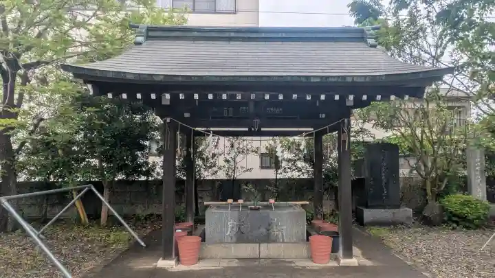 八雲神社の{uncategorized: "未分類", other: "その他", undefined: "問題あり", building: "その他建物", grave: "お墓", sacred_gate: "鳥居", guardian: "狛犬", statue: "像", buddha: "仏像", history: "歴史", nature: "自然", garden: "庭園", animal: "動物", pagoda: "塔", temizu: "手水舎", mountain_gate: "山門・神門", sanctuary: "本殿・本堂", subordinate: "末社・摂社", art: "芸術", scenery: "景色", jizo: "地蔵", ema: "絵馬", goshuin: "御朱印", omikuji: "おみくじ", items: "授与品その他", amulet: "お守り", goshuincho: "御朱印帳", eats: "食事", festival: "お祭り", votive_dance: "神楽", shichigosan: "七五三参", wedding: "結婚式", experience: "体験その他", initially: "初詣", around: "周辺", anti_infection: "感染症対策"}