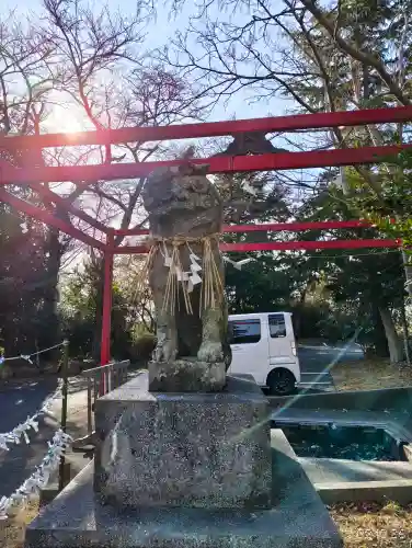 鳥屋神社の{uncategorized: "未分類", other: "その他", undefined: "問題あり", building: "その他建物", grave: "お墓", sacred_gate: "鳥居", guardian: "狛犬", statue: "像", buddha: "仏像", history: "歴史", nature: "自然", garden: "庭園", animal: "動物", pagoda: "塔", temizu: "手水舎", mountain_gate: "山門・神門", sanctuary: "本殿・本堂", subordinate: "末社・摂社", art: "芸術", scenery: "景色", jizo: "地蔵", ema: "絵馬", goshuin: "御朱印", omikuji: "おみくじ", items: "授与品その他", amulet: "お守り", goshuincho: "御朱印帳", eats: "食事", festival: "お祭り", votive_dance: "神楽", shichigosan: "七五三参", wedding: "結婚式", experience: "体験その他", initially: "初詣", around: "周辺", anti_infection: "感染症対策"}