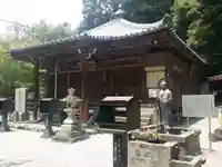 隣聖院の本殿・本堂