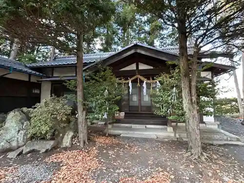 八幡社日吉社合殿(長野県)